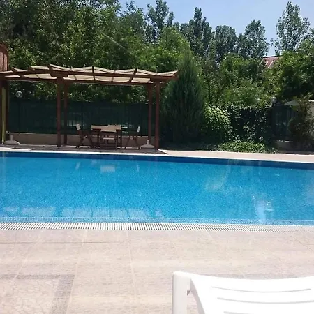 Family In Solmarin Διαμέρισμα