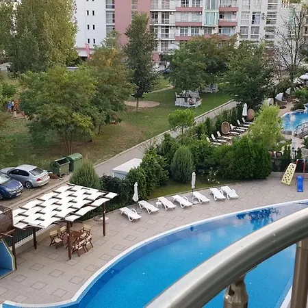 Family In Solmarin Διαμέρισμα *