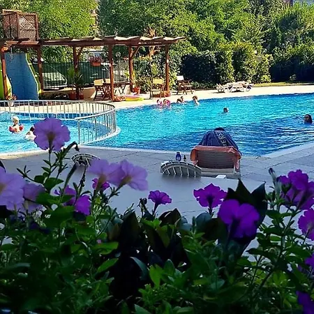 Διαμέρισμα Family In Solmarin *