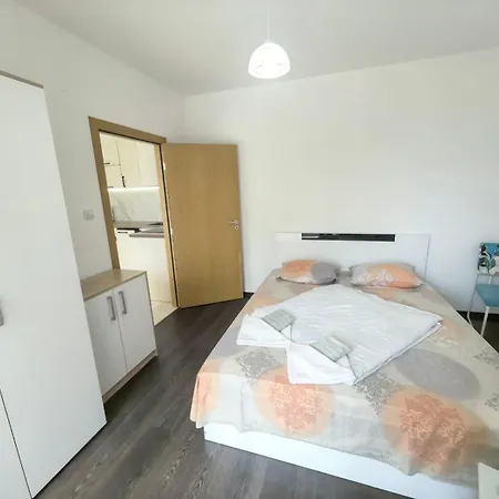 Apartment Family In Solmarin